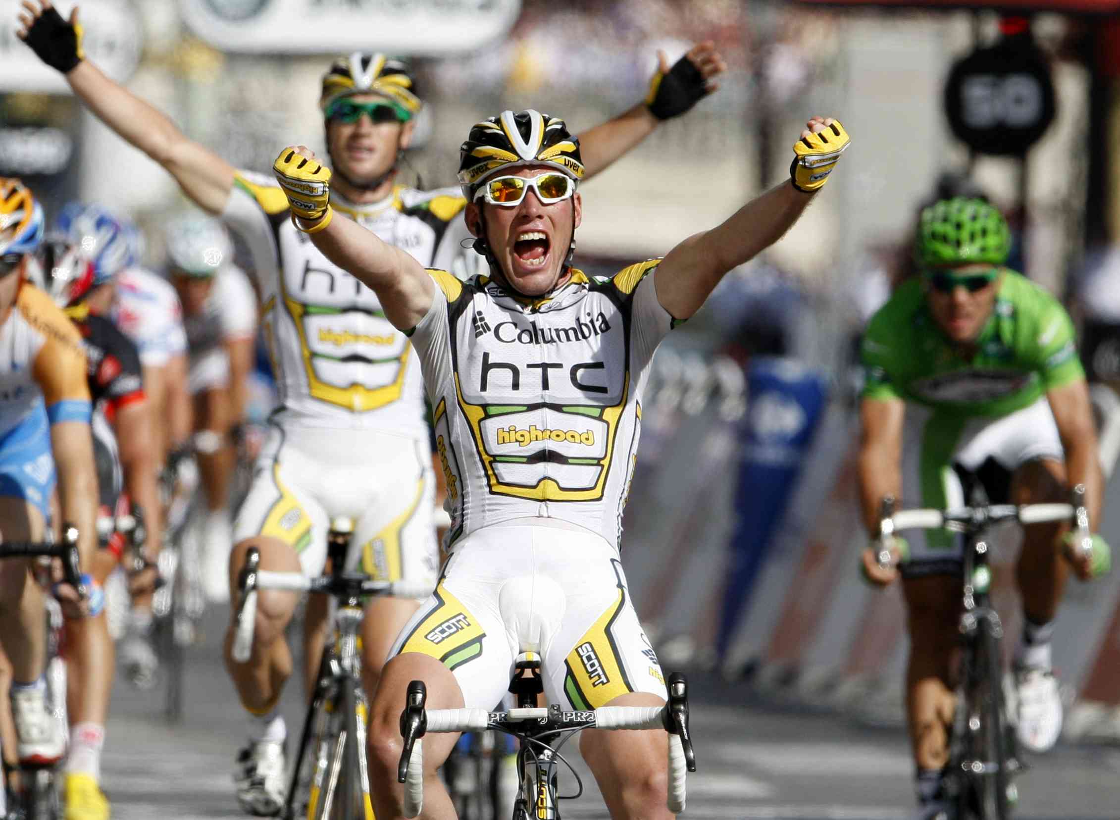 Explainer: how to win a Tour de France sprint