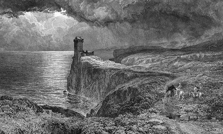 Dibujo de un castillo al final de un brazo de tierra que se adentra en el mar, entre penumbra.