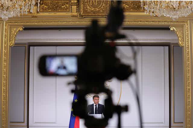 Emmanuel Macron lors de son adresse à la conférence des ambassadeurs au Palais de l'Elysée, le 28 août 2023.