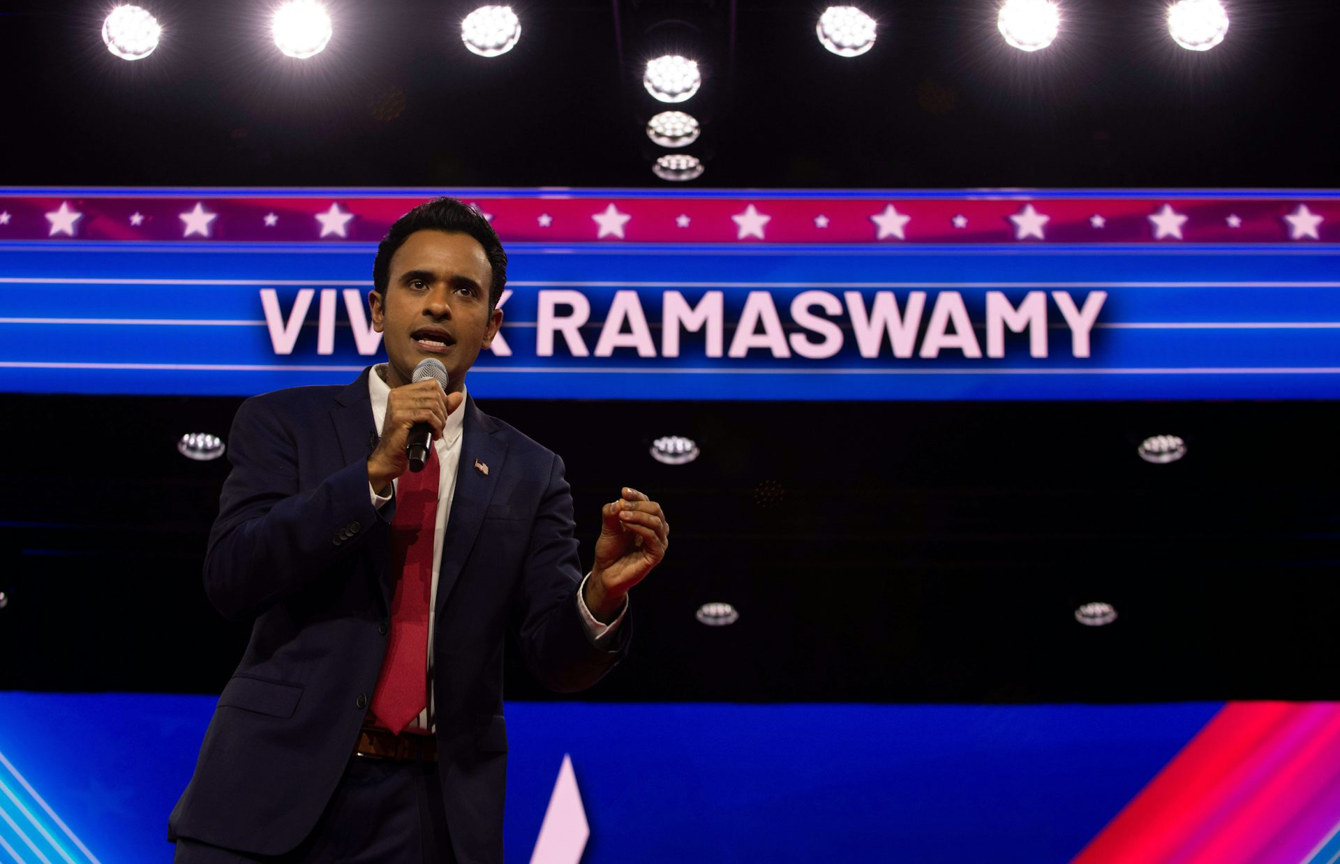 Whos Vivek Ramaswamy Hes The Trump Candidate Whos Making Waves 128898 Hot Sex Picture 