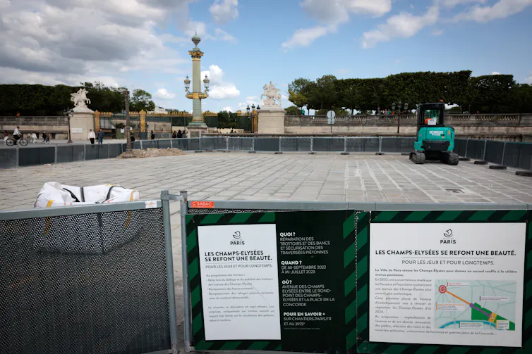 Un chantier de travaux publics place de la Concorde à Paris, le 16 mai 2023