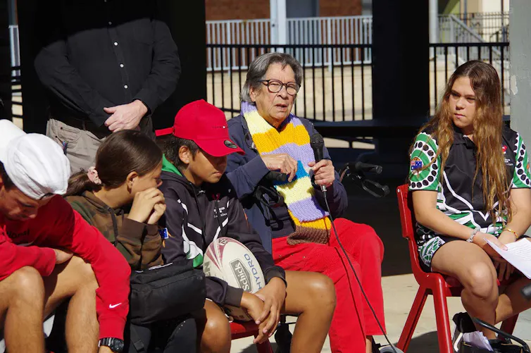 Dharriwaa Elders Group’s Virginia Robinson speaks with students at Walgett Community College.