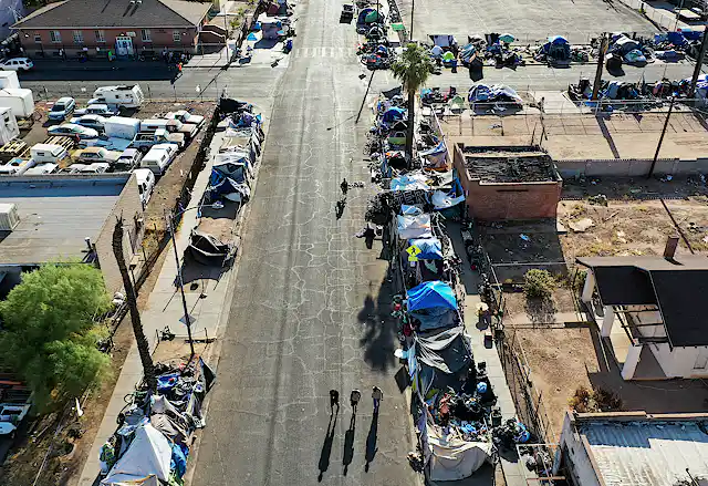 Laughlin Homeless Shelters can help homeless people by providing quiet and privacy, not ...