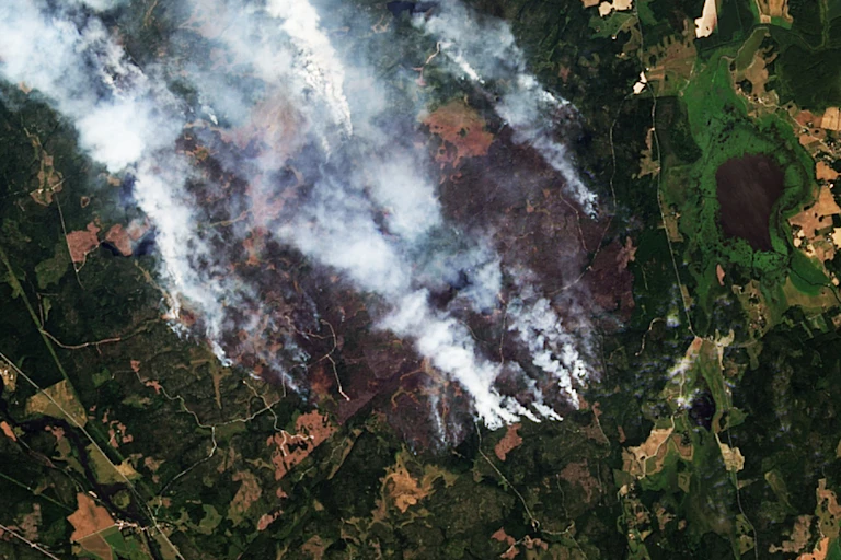 An awrial view of forest fires in Canada.