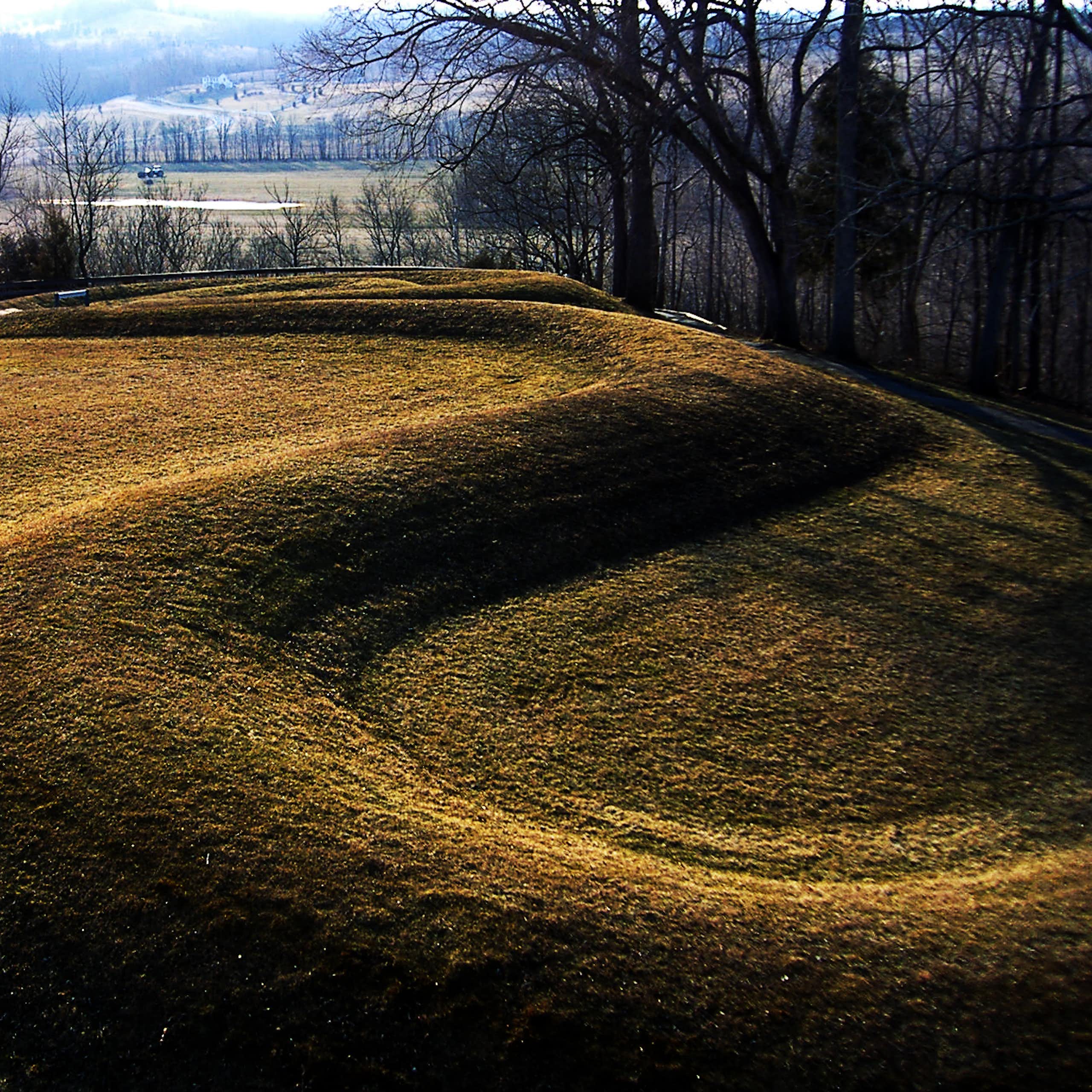 A park ground with a serpent-shaped mound.