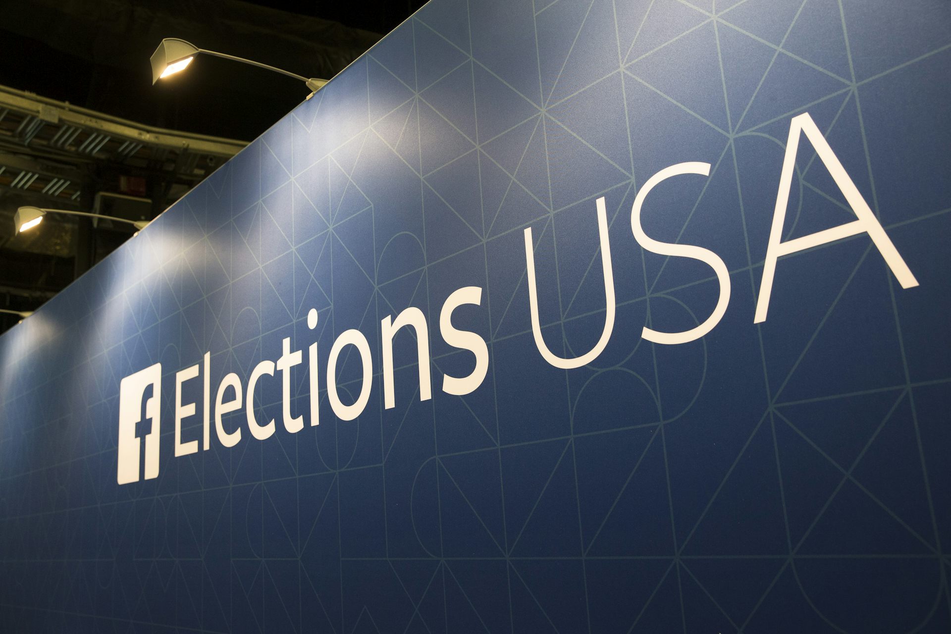 AI Disinformation Is A Threat To Elections − Learning To Spot Russian ...