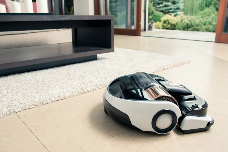 Robot vacuum cleaner.