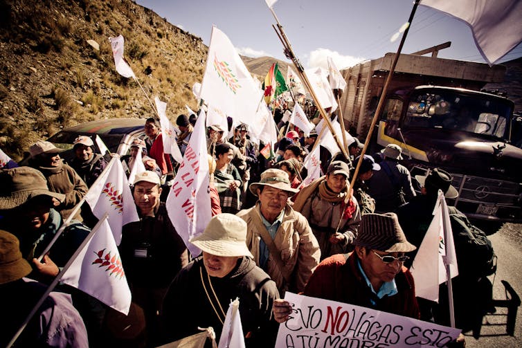Manifestants contre le projet de route de TIPNIS arrivant à La Paz, en octobre 2011