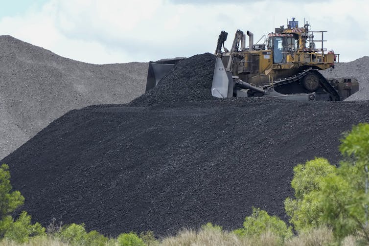 Heavy industry equipment processing Australian coal