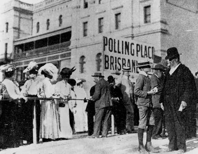 Voters outside a polling place, Brisbane, Queensland, 1907