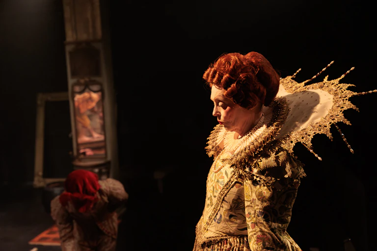 Production image: Queen Elizabeth