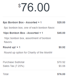 Un reçu détaillé pour des bons bons que le client arrondit pour donner une petite somme à un organisme de bienfaisance.