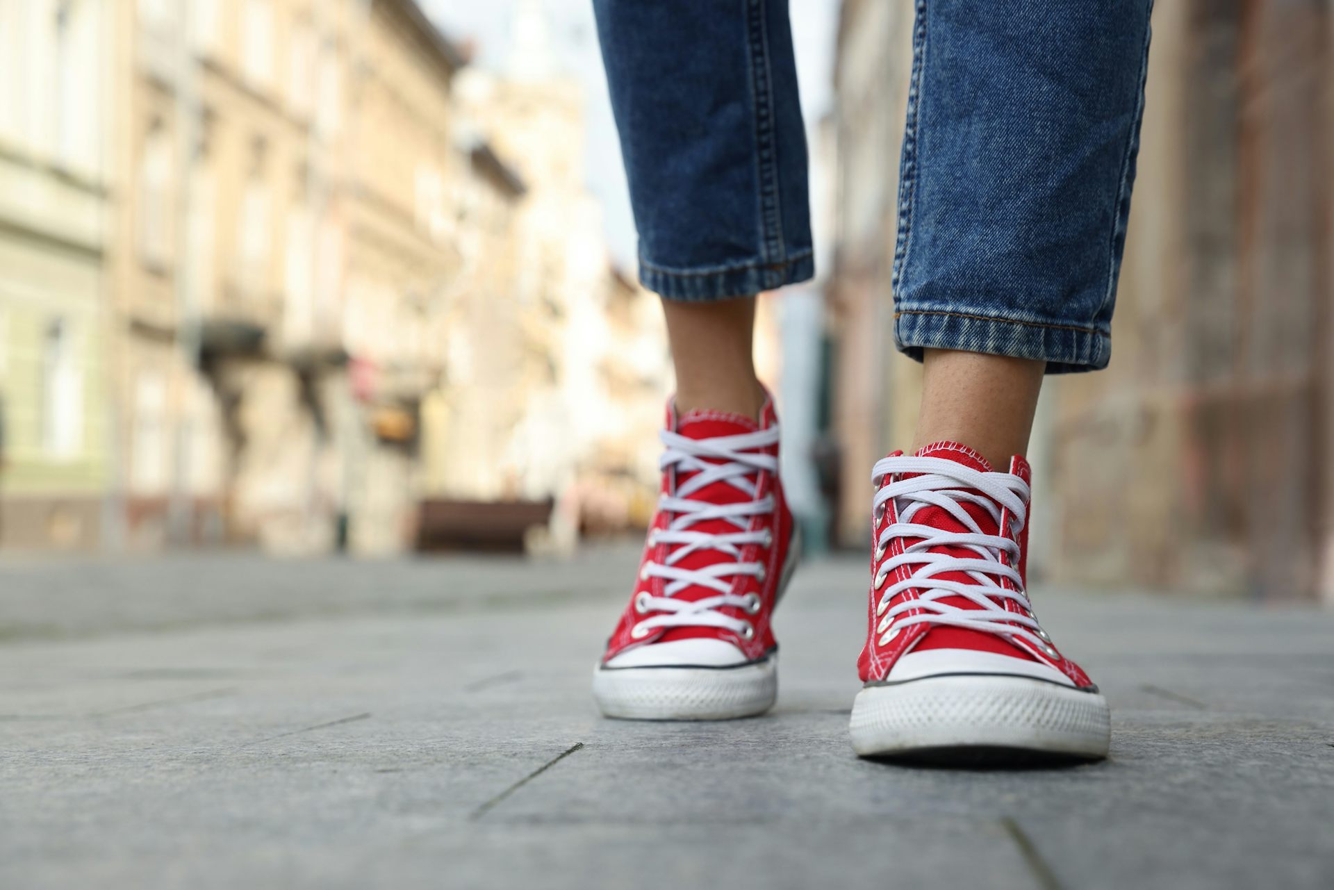 Jalan kaki 7.000-9.000 langkah sehari sangat dianjurkan, tapi setiap orang harus tetapkan tujuan mereka sendiri