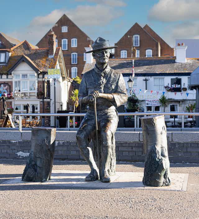 A statue of Baden-Powell in England.