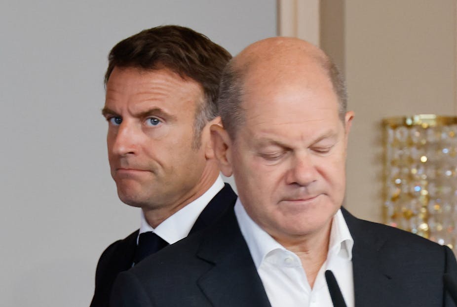 Emmanuel Macron et Olaf Scholz pendant une conférence de presse commune