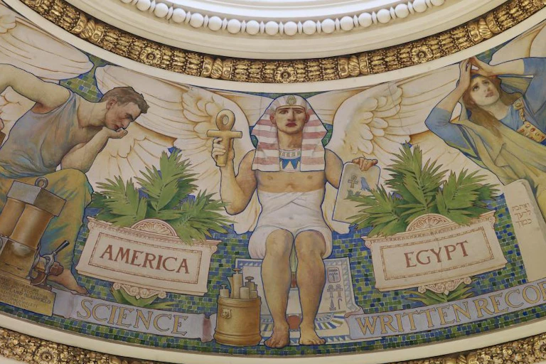 Détail de la peinture murale du dôme de la bibliothèque du Congrès réalisé par Edwin Howland Blashfield, Washington D.C. (États-Unis)