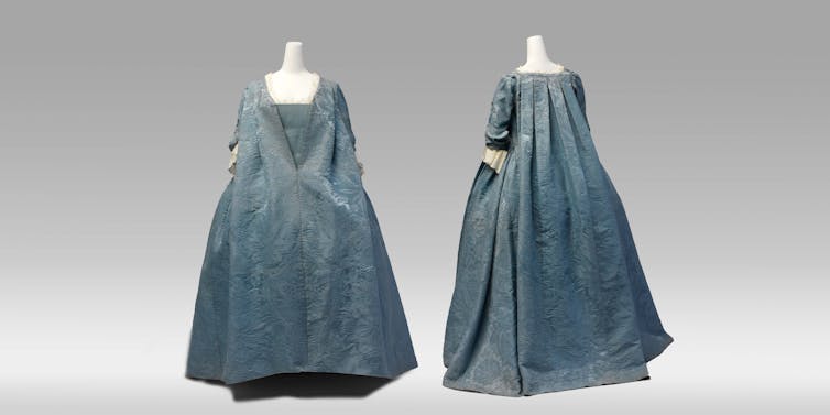 A blue loose 1730s style called a _robe volante_.