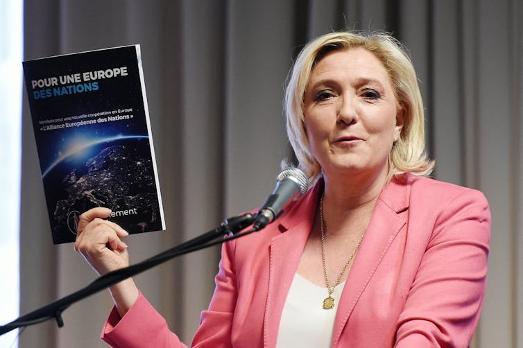 Marine Le Pen présente le manifeste du Rassemblement national « L’Alliance européenne des nations » et son programme lors de la campagne pour les élections du Parlement européen en mai 2019, à Strasbourg.