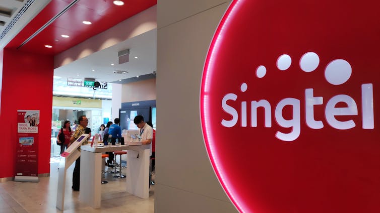 Image of one of the Singapore based telecommunications company Singtel's storefronts