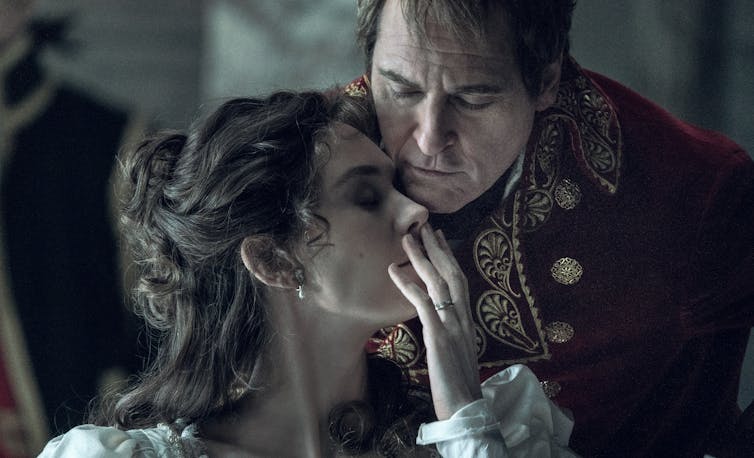Vanessa Kirby and Joaquin Phoenix in Napoleon.