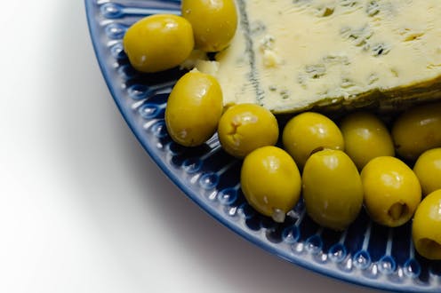 Taste depends on nature and nurture. Here are 7 ways you can learn to enjoy foods you don't like