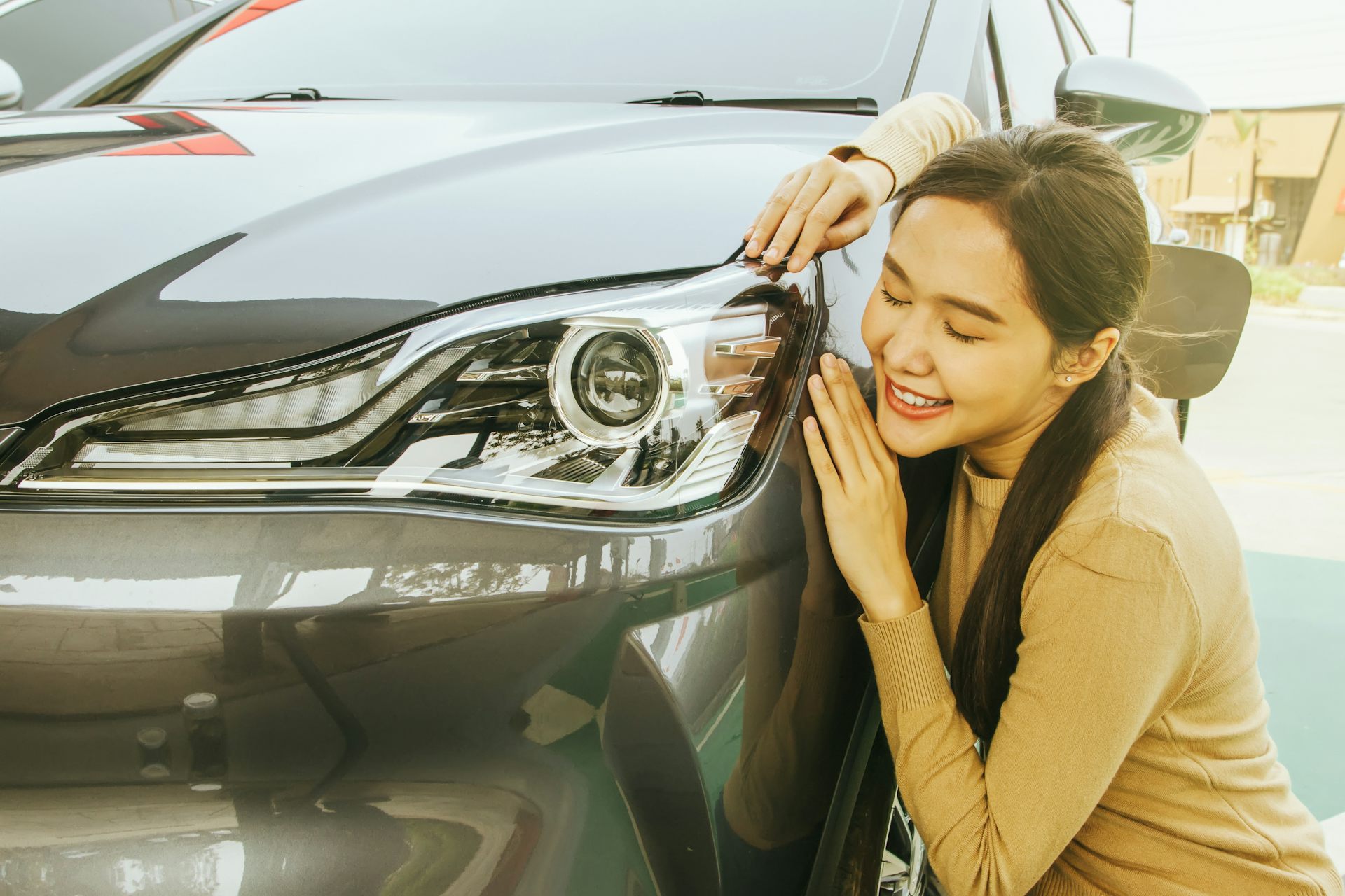 Generasi muda dan mobil listrik