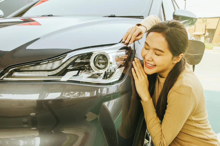 Generasi muda dan mobil listrik