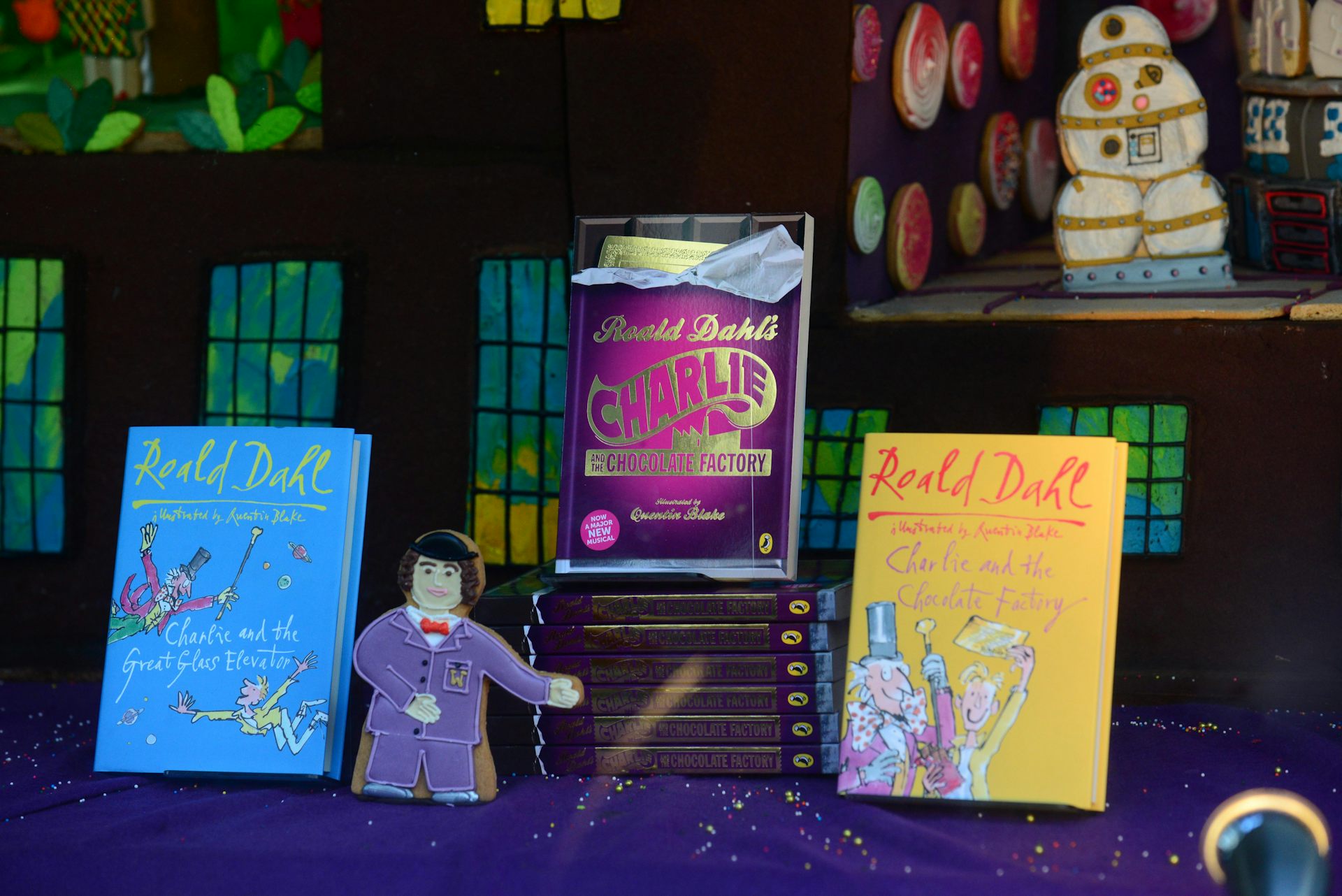 We Shouldn T Judge Charlie And The Chocolate Factory By Its Cover