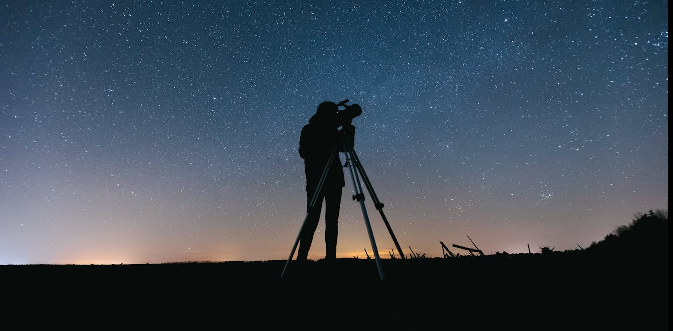 Do you want to buy a home telescope?  Tips from a professional astronomer to help you choose