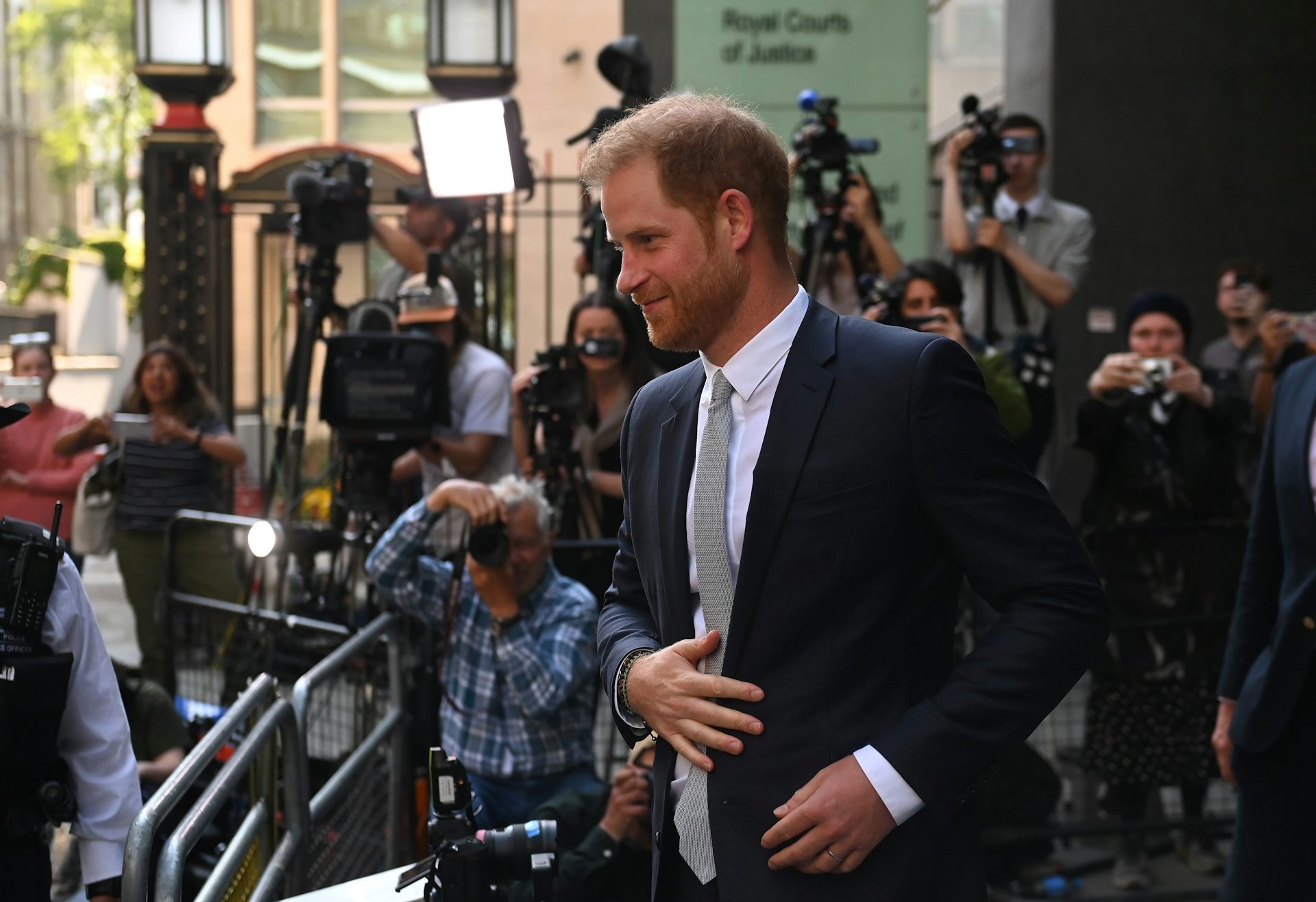 Prince Harry And The Mirror: How Court Victory Reopened The Phone ...