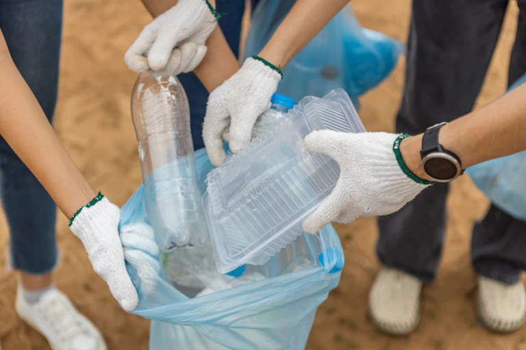 UMKM sampah plastik