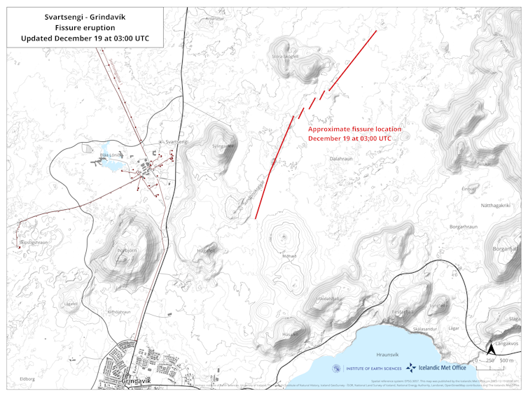 A map shows the location of the fissure.