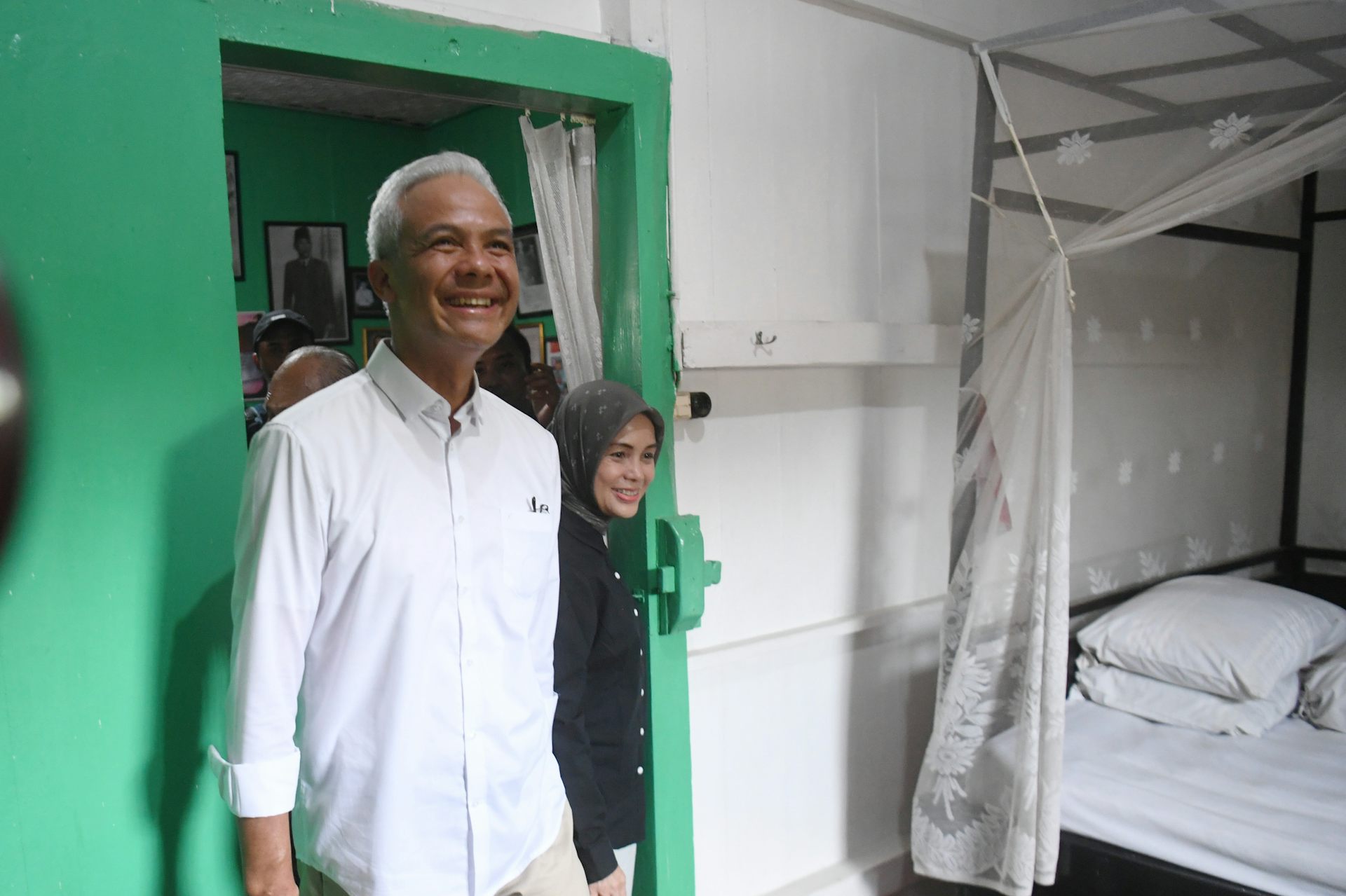 Calon Presiden Ganjar Pranowo menyinggung soal pinjol dan judi online.