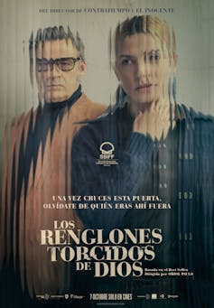 Un cartel de cine con dos personajes, un hombre y una mujer, que aparecen borrosos.