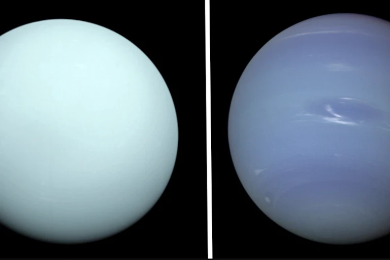 Old image showing Uranus and Neptune in very different coloiurs.