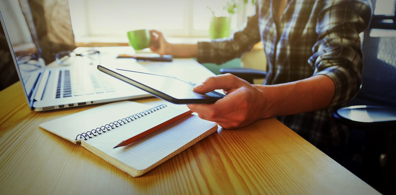 ¿Qué vale la pena trabajar desde casa? Para algunos, es tanto como un tercio de su salario ¿Qué vale la pena trabajar desde casa? Para algunos, es tanto como un tercio de su salario