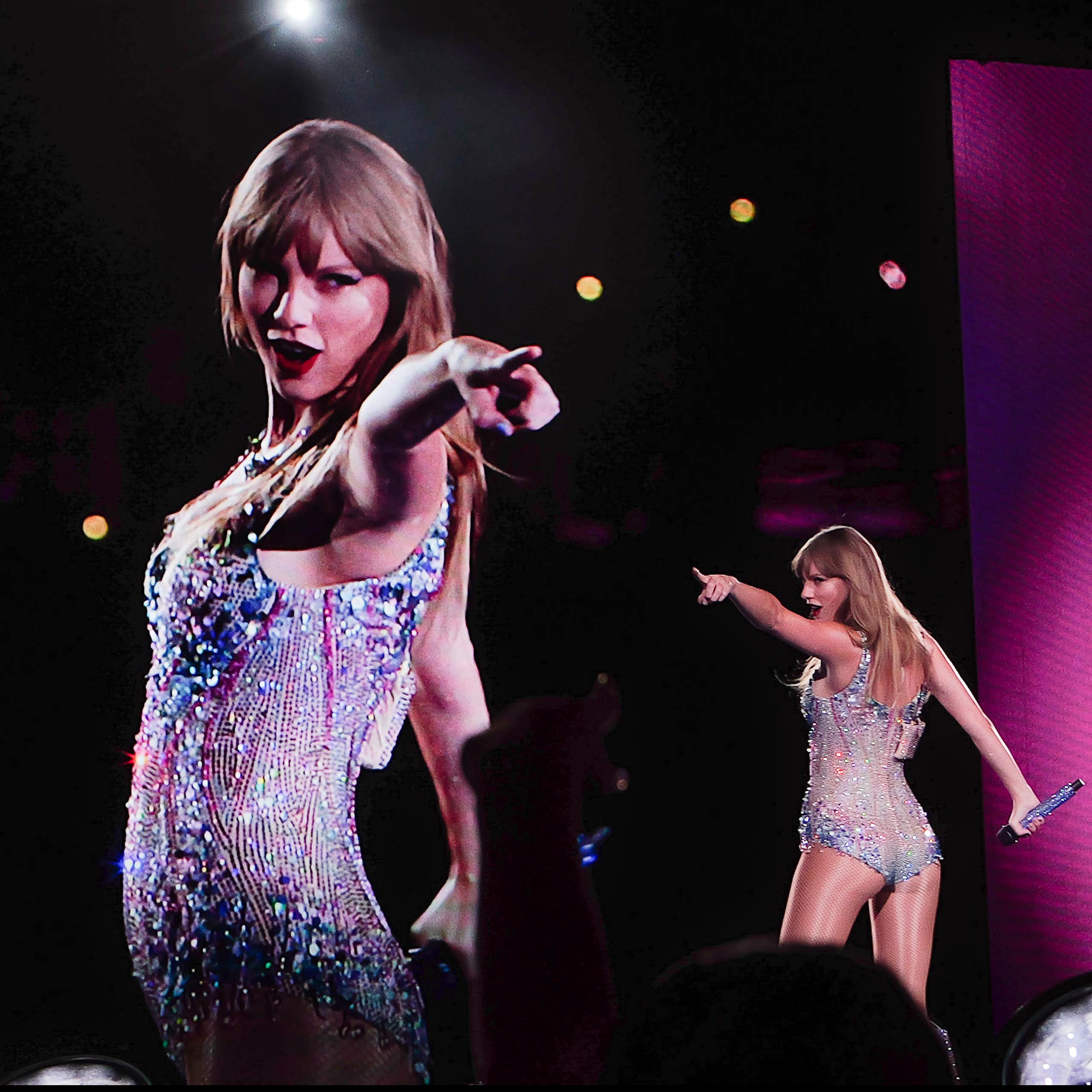 Taylor Swift en un momento de 'The Eras Tour: Lover Set'.