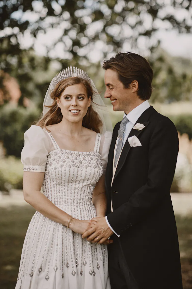Princess Beatrice and Edoardo Mapelli Mozzi pose for a photo after their wedding