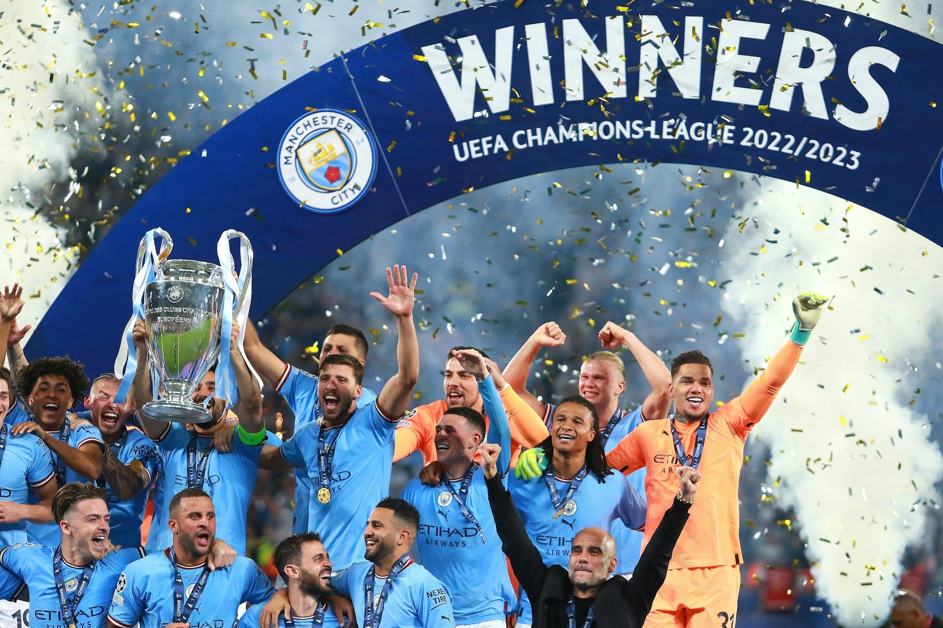 Tak adilnya aturan keuangan Liga Primer Inggris: poin Everton dikurangi, Manchester City didenda minim