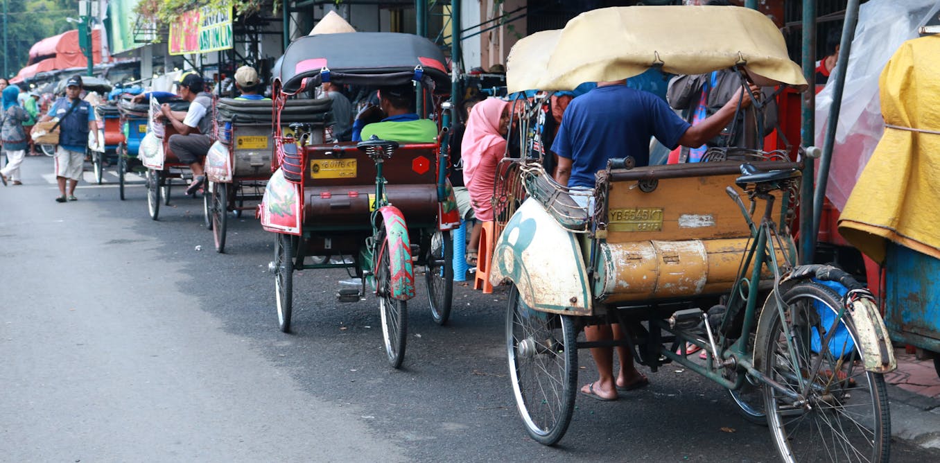 Dulu pahlawan, kini gelagapan: pentingnya adaptasi sektor informal usai diguncang pandemi