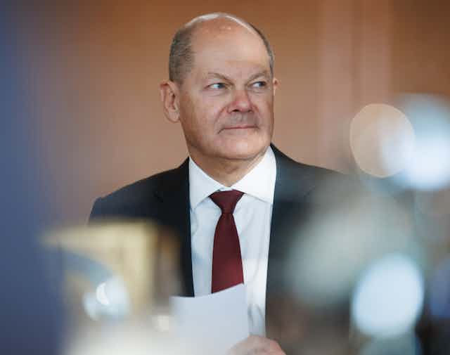 Olaf Scholz looking quizzical