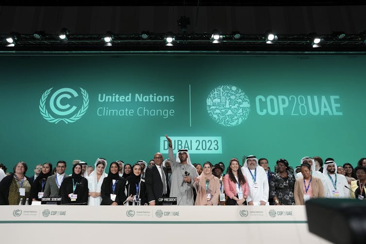 COP28 delegates gather on stage