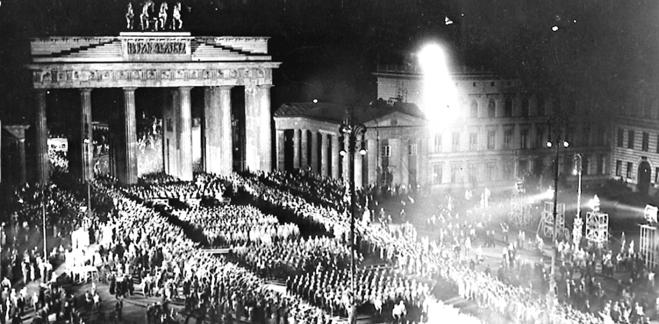 Was können wir aus der Geschichte des Vorkriegsdeutschlands für die Atmosphäre in Amerika heute lernen? Was können wir aus der Geschichte des Vorkriegsdeutschlands für die Atmosphäre in Amerika heute lernen?