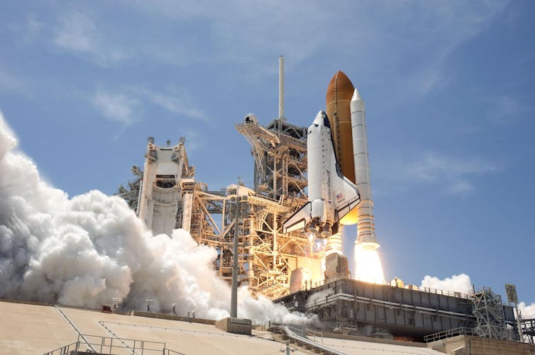 Space shuttle, STS-132