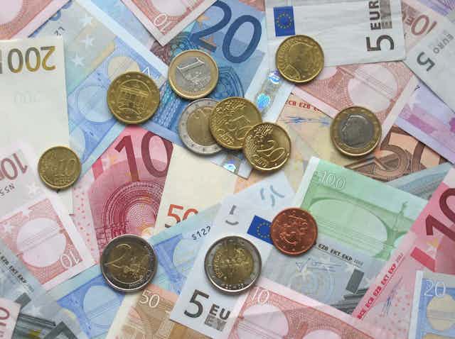 Euros en pièces et billets