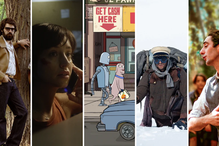Fotogramas de las cinco películas nominadas al Goya a Mejor Música Original. De izquierda a derecha, 'Sabel aquell', 'La paradoja de Antares', 'Robot Dreams', 'La sociedad de la nieve' y 'El maestro que prometió el mar'.