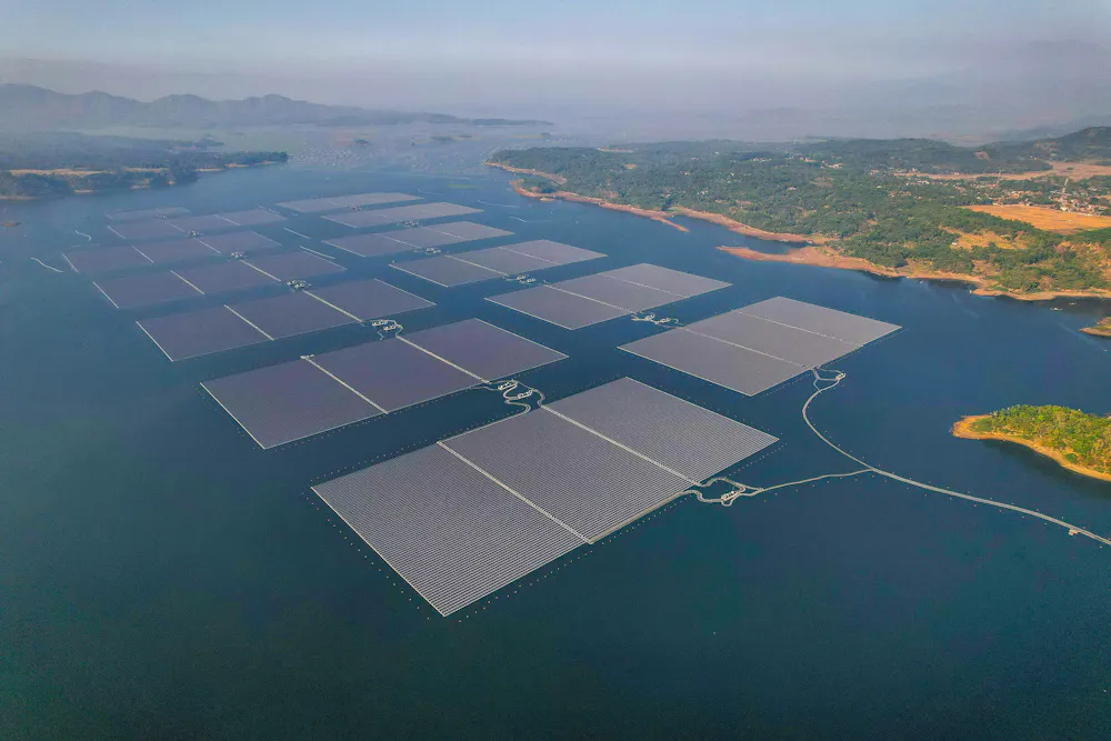 Pemerintah Dorong PLTS 100 GWp untuk Hemat Subsidi Rp73,9 Triliun Pemerintah Dorong PLTS 100 GWp untuk Hemat Subsidi Rp73,9 Triliun