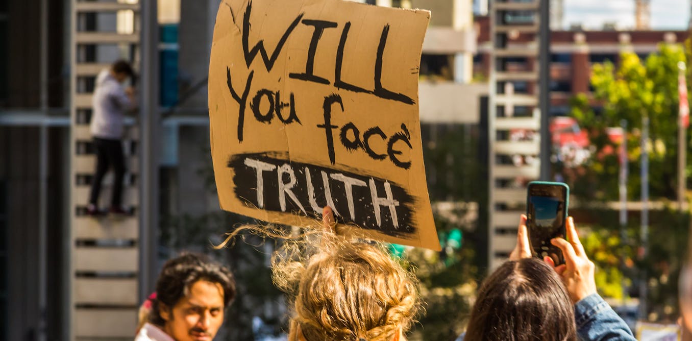 Can we be inoculated against climate misinformation? Yes – if we prebunk rather than debunk Can we be inoculated against climate misinformation? Yes – if we prebunk rather than debunk