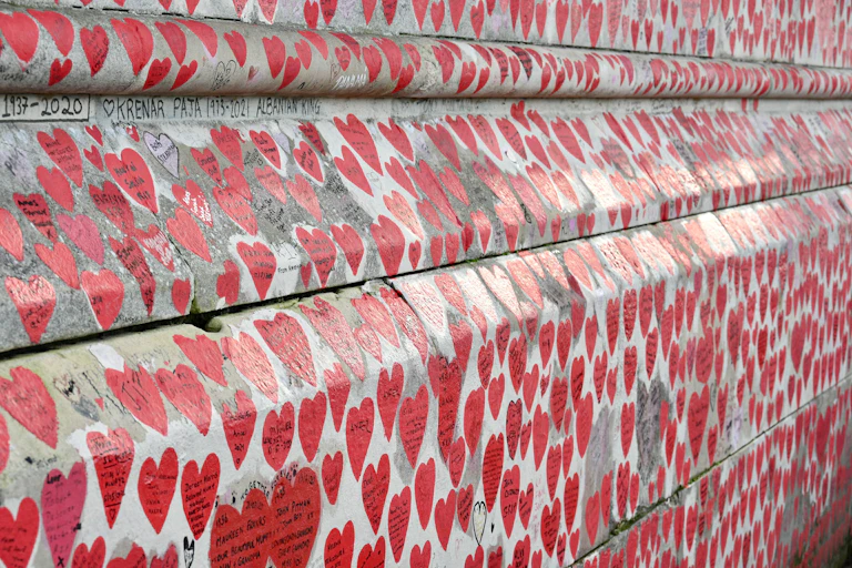 The COVID memorial wall in London