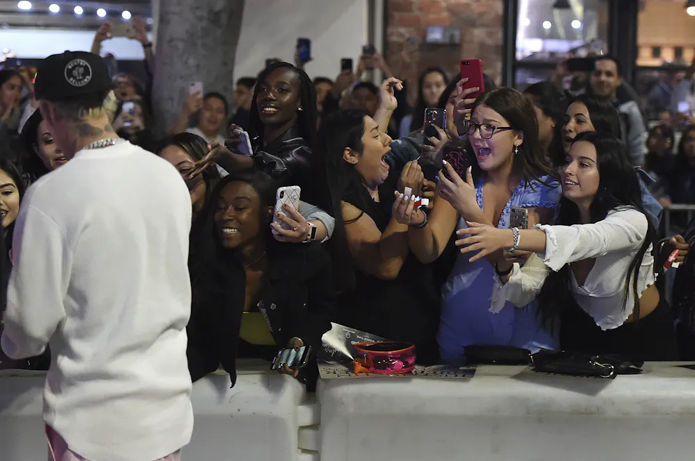 Sharing Fans fangirls are mocked, but it is more complex than you might think